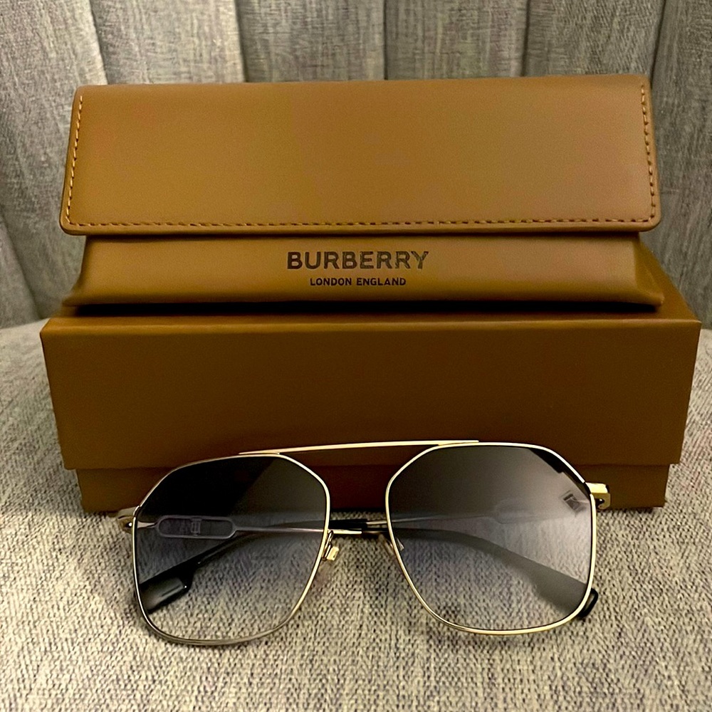 Women’s Burberry Sunglasses